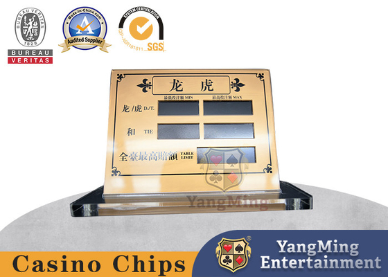 acheter Casino acrylique translucide de tisonnier de baccara d'or pariant la carte d'affichage fabrication en ligne