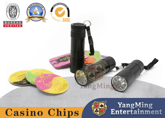 acheter Torche tenue dans la main portative de lumière UV, argent liquide UV de Bill Detector Currency Banknote Checker d'argent fabrication en ligne