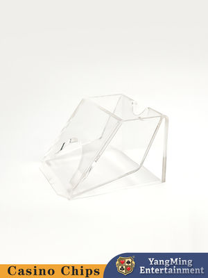 Une table de casino entièrement transparente en plastique acrylique pour les jeux de blackjack