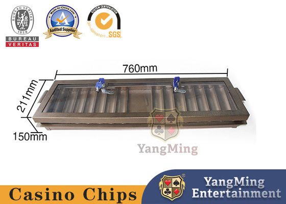 Fer en laiton Chip Box Baccarat Acrylic Texas verrouillable à une seule couche Clay Anti-Counterfeiting Chip Countertop Tray en métal