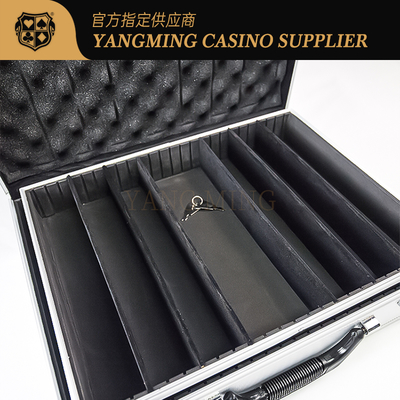 Housse de transport en aluminium pour le tisonnier Chip Box For 600pcs en métal de jeu de puces de tisonnier de casino