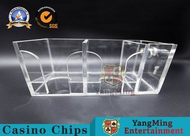 Deux côtés enferment dans une boîte le support acrylique d'écart de tisonnier de plate-forme du jeu 8 avec des serrures